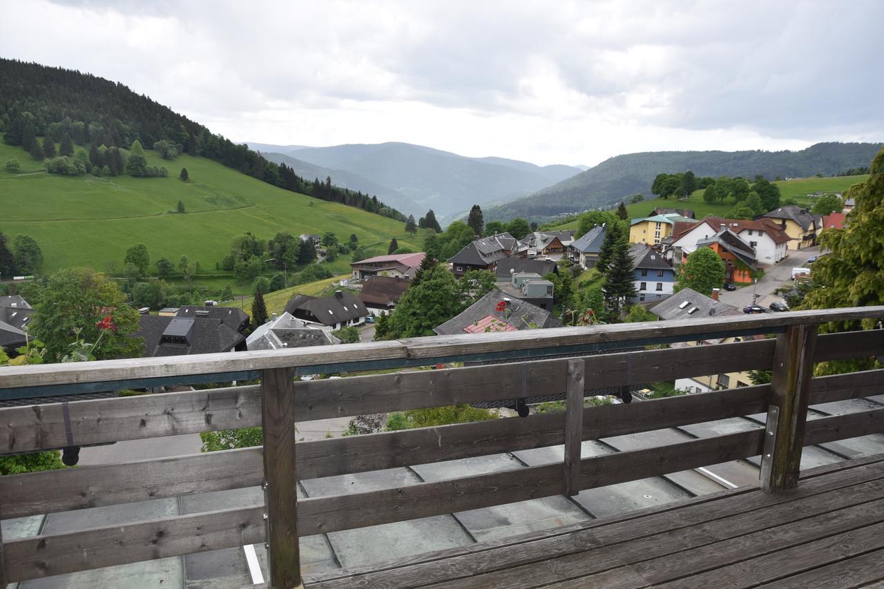 Hotel & Chalets Herrihof Todtnauberg Exterior photo