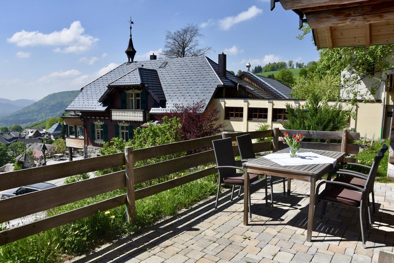 Hotel & Chalets Herrihof Todtnauberg Exterior photo